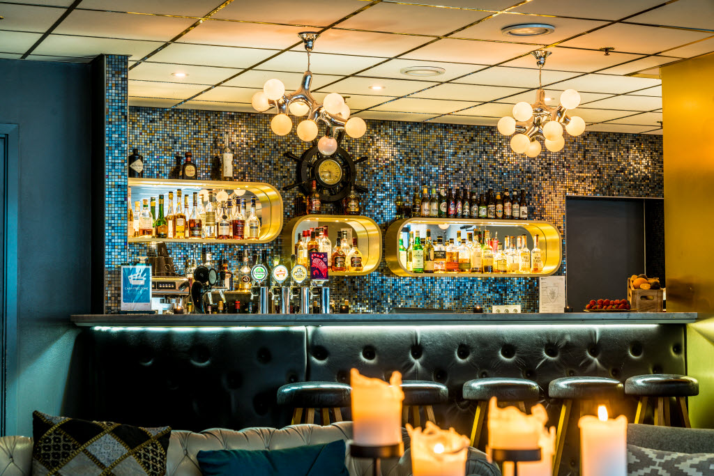 Urheberrecht: Photo Karl Gabor Bar at Scandic Sjöfartshotellet